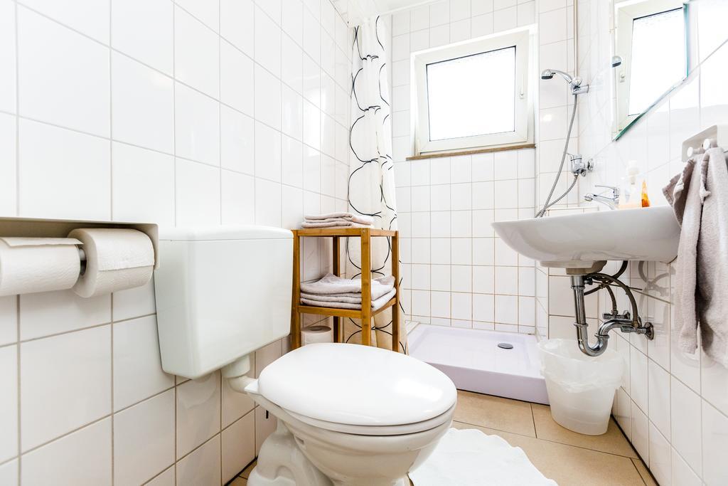 Apartment Koeln Weidenpesch Room photo